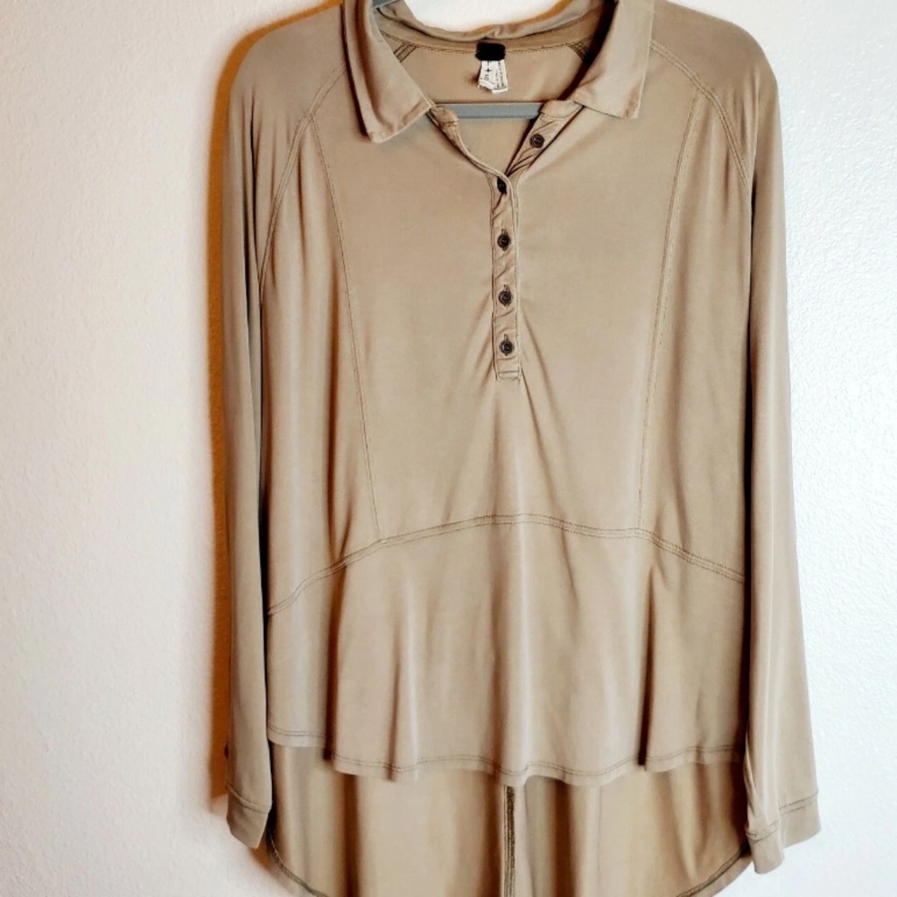 Free People We The Free oversized high low henley top sz M
